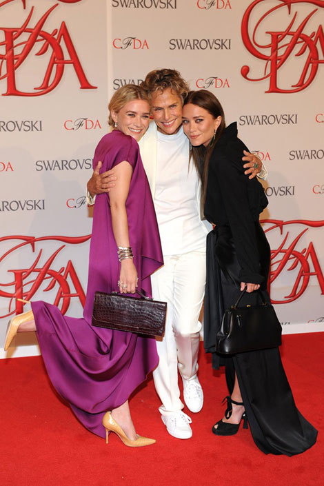 Ashley And Mary Kate Olsen Won The 2012 CFDA Award For The Row