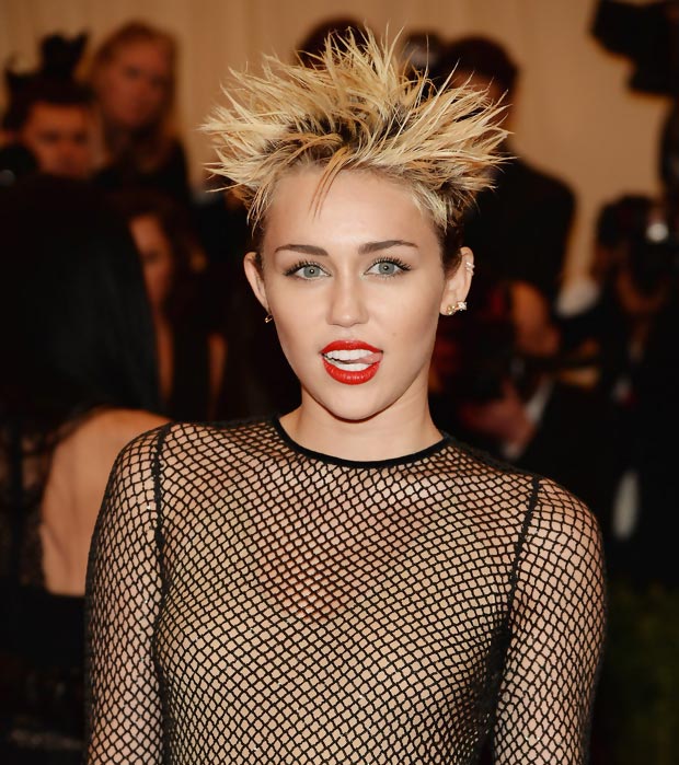 2013 Met Gala Fashion: Miley Cyrus Marc Jacobs Black Dress