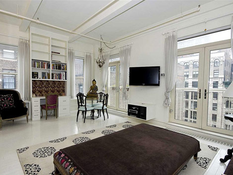 Miranda Kerr Apartment living room