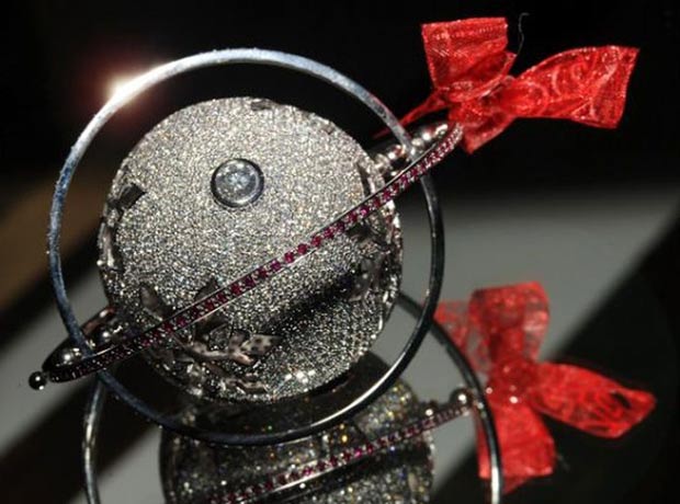 most expensive Christmas ornament white gold diamonds
