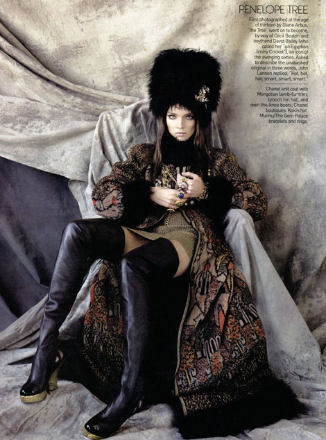 Natalia Vodianova as Penelope Tree Vogue US May09