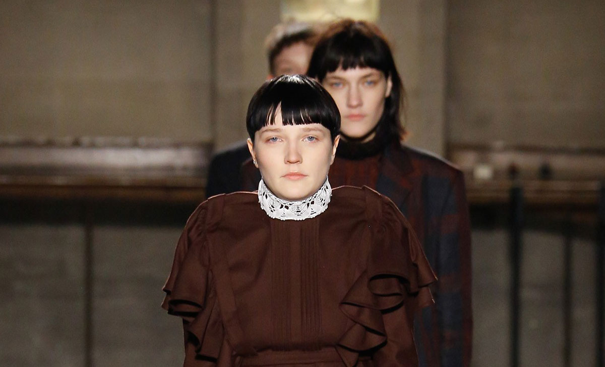 new hair trend as seen on the catwalk vetements fw17