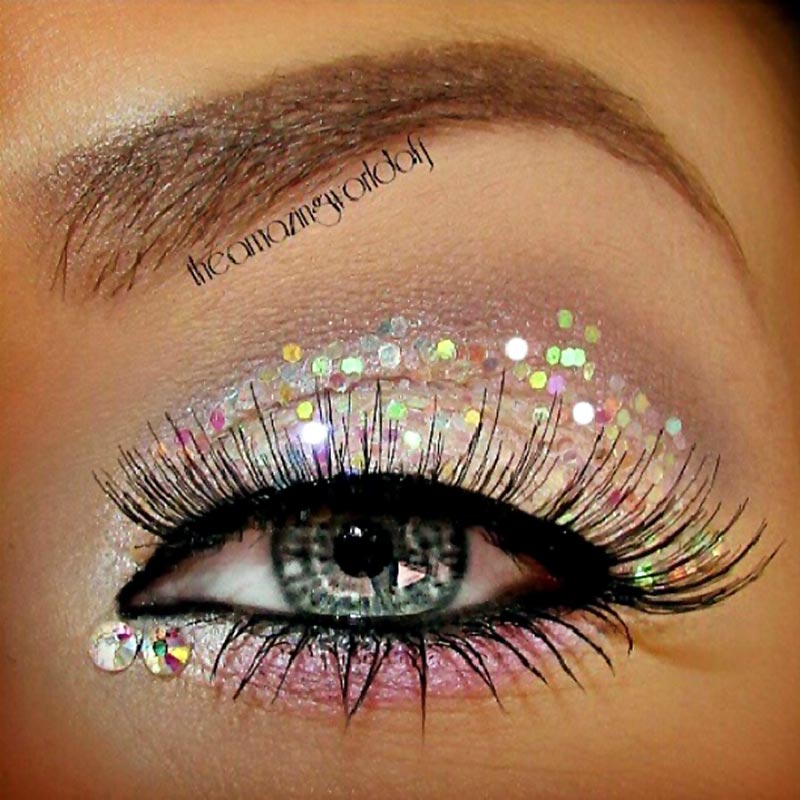 party makeup glitter eyes