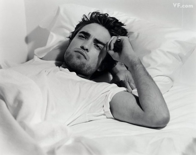 Robert Pattinson Vanity Fair december 2009 photo