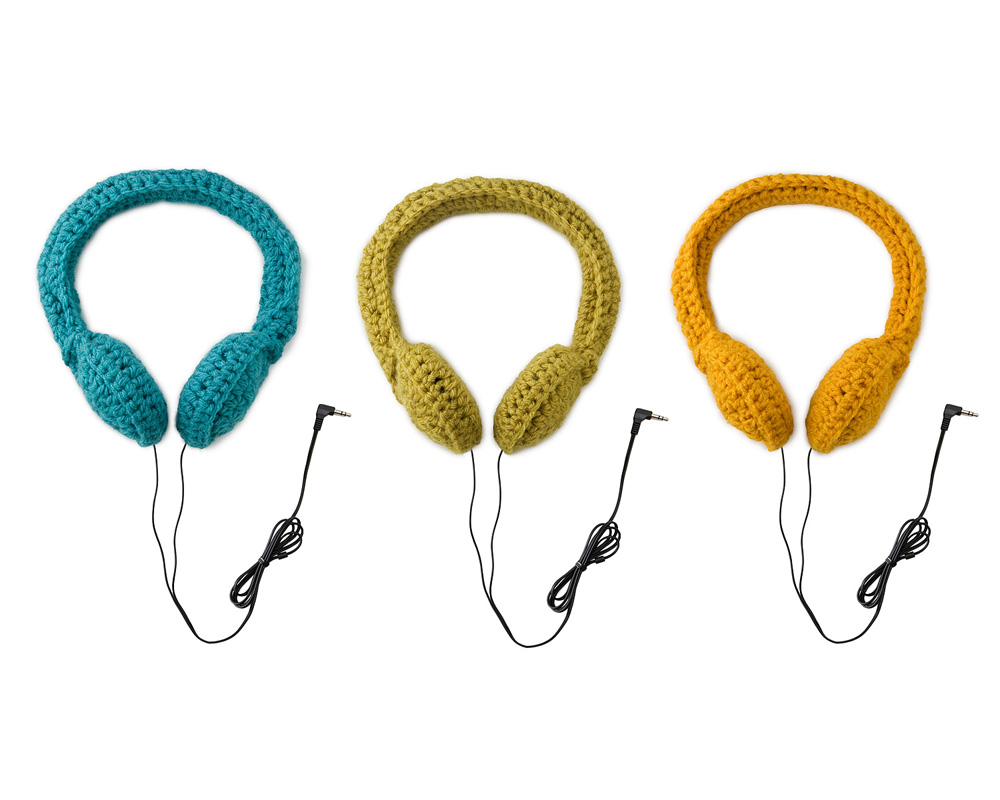 Fashionable Headphones: Crocheted Bow Headphones