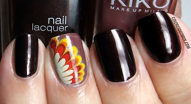 Thanksgiving fall colors accent black nails