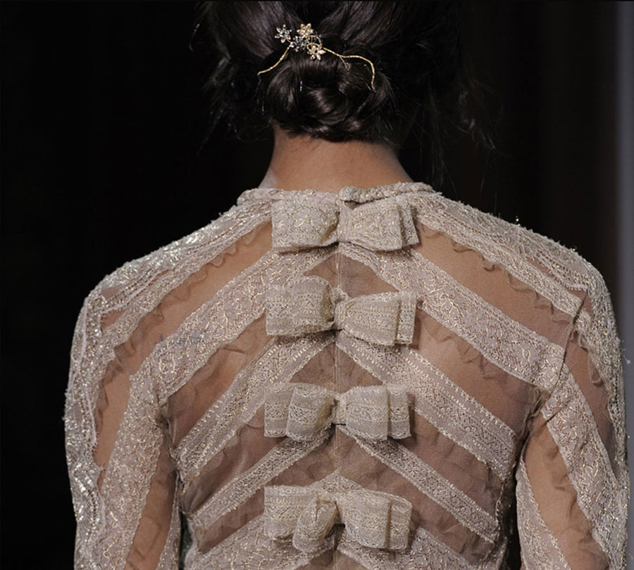 Valentino Haute Couture Fall 2011 bow dress detail