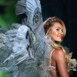 Victoria s Secret 2014 Fashion Show Candice Swanepoel fairy wings