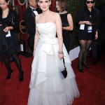 Winona Ryder white Alberta Ferretti dress 2011 SAG awards 2